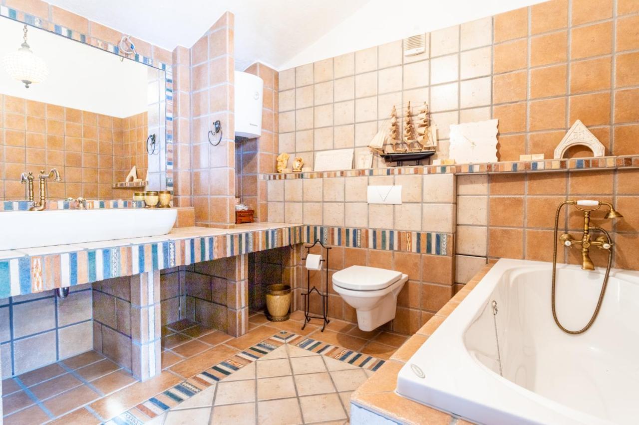 Appartamento Stone House Srida Baška Voda Esterno foto